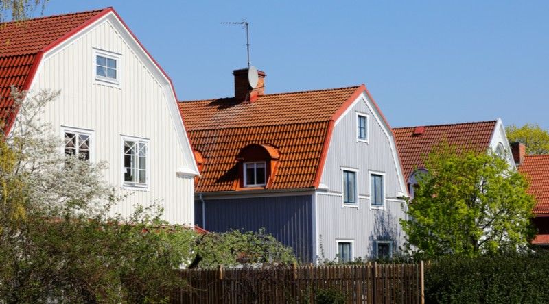 4. Takbyte till tegel pa sadeltak